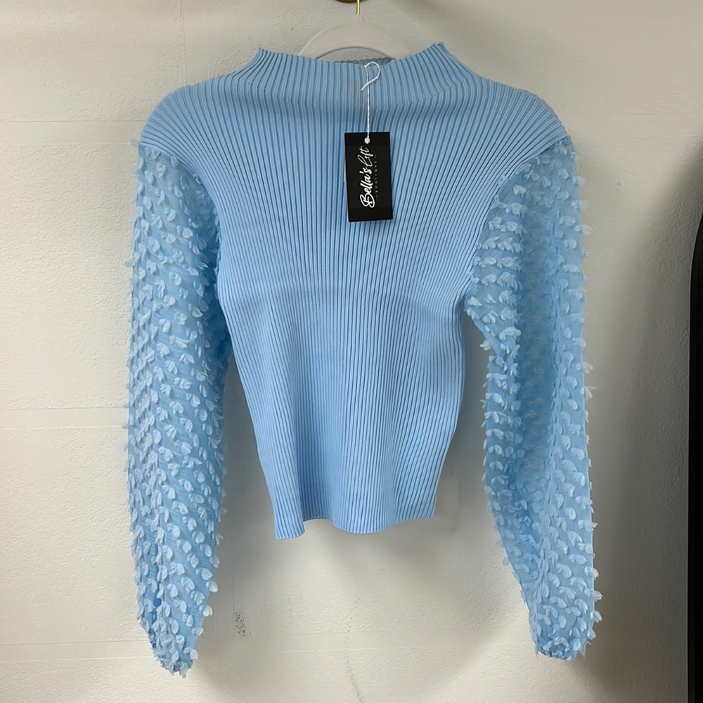Long Sleeve Patterned Sleeve Blouse